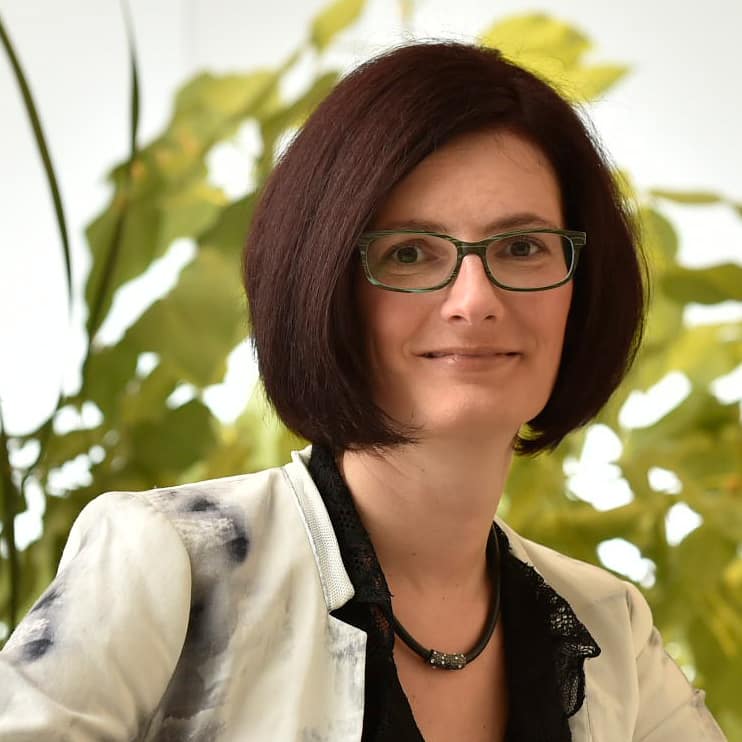 Sylvia-Pietzko-Portrait-Kontakt